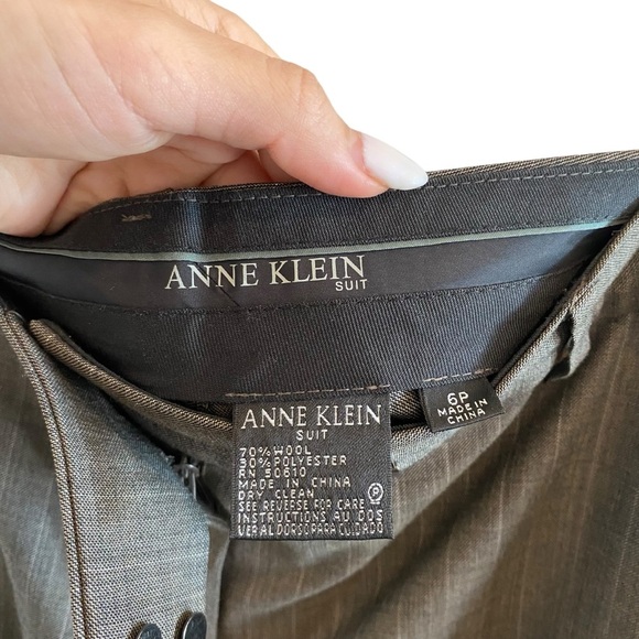 Anne Klein Wool Pinstripe Suit Blazer & Trouser Pants Set - Picture 15 of 15